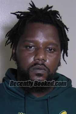 Recent Mugshot Image for VERNELL MACK in Madison County, Illinois