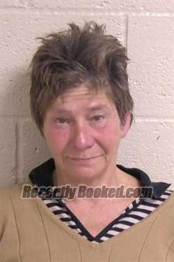 Recent Mugshot Image for ANGELA MCMILLIN in Madison County, Illinois