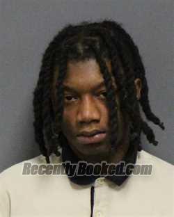 Recent Mugshot Image for NYZEAR DAVIS in Guilford County, North Carolina