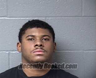 Recent Mugshot Image for ARMANI R HENDERSON-BELL in Woodford County, Illinois
