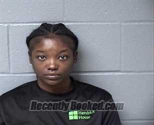Recent Mugshot Image for RASHAYA L BROWN in Woodford County, Illinois