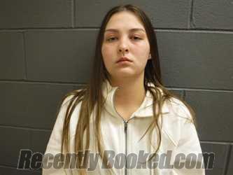 Recent Mugshot Image for Miranda L Wallace in Clay County, Indiana