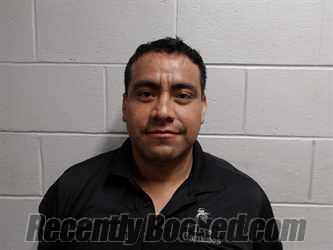 Recent Mugshot Image for PADUA-HERNANDEZ, VICTOR in Clay County, Indiana