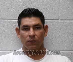 Recent Mugshot Image for JUAN CARLOS ARNALES CUEVAS in Henderson County, North Carolina