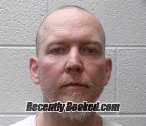 Recent Mugshot Image for MATTHEW ALVIN HALL in Henderson County, North Carolina