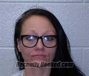 Recent Mugshot Image for JENNIFER NICOLE EAVES in Henderson County, North Carolina