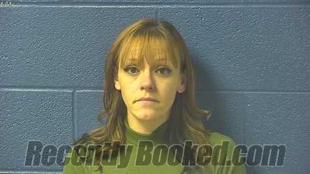 Recent Mugshot Image for DEZZA RENEE KEMPER in Dubois County, Indiana