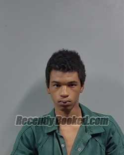 Recent Mugshot Image for DAISHUN LAMONTRIES ENGLISH in Escambia County, Florida