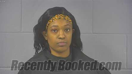 Recent Mugshot Image for DATAVIA MICHELLE JOHNSON in Hancock County, Indiana