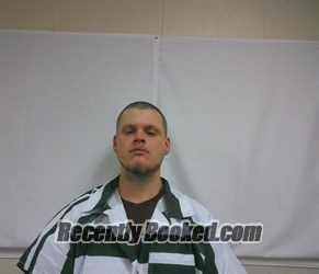 Recent Mugshot Image for MATTHEW DEAN DAVIS in Hoke County, North Carolina