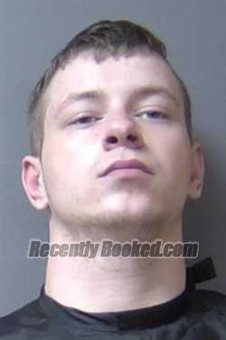 Recent Booking / Mugshot for Alex Donald Harnish in Madison County, Indiana