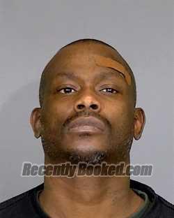 Recent Mugshot Image for DERRICK D MCNEAL in Marion County, Indiana