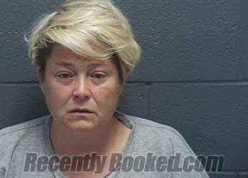 Recent Booking / Mugshot for ERIN LEIGH WEAVER in Montgomery County, Indiana