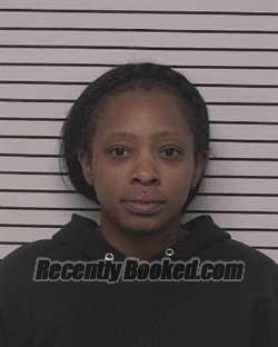 Recent Mugshot Image for SAKEYIA JANAY WHITE in Iredell County, North Carolina