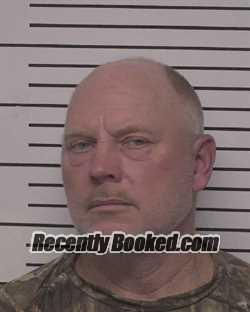 Recent Mugshot Image for THOMAS HARRY RICHARDS in Iredell County, North Carolina