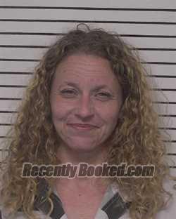 Recent Booking / Mugshot for KARLA LYNN MAUNEY in Iredell County, North ...