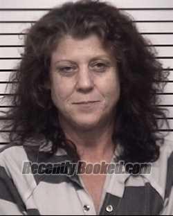 Recent Booking / Mugshot for CRISTIE RENEE WAUGH in Iredell County