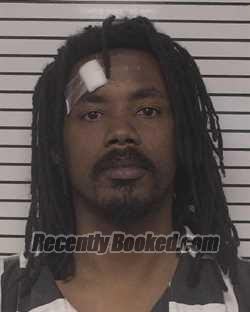 Recent Mugshot Image for DEONDRA LAMARCUS TAYLOR in Iredell County, North Carolina