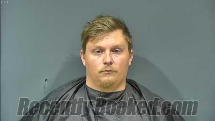 Recent Mugshot Image for DEREK ALLEN GRAY in Tipton County, Indiana