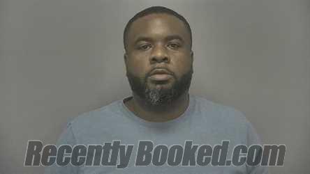 Recent Mugshot Image for De La Monte Andre Carneygee in Vigo County, Indiana