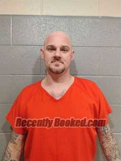 Recent Mugshot Image for TYLER LOGSDON in Barren County, Kentucky