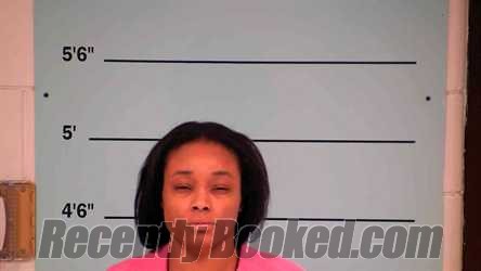 Recent Mugshot Image for EYIANA IGHODARO in Bourbon County, Kentucky