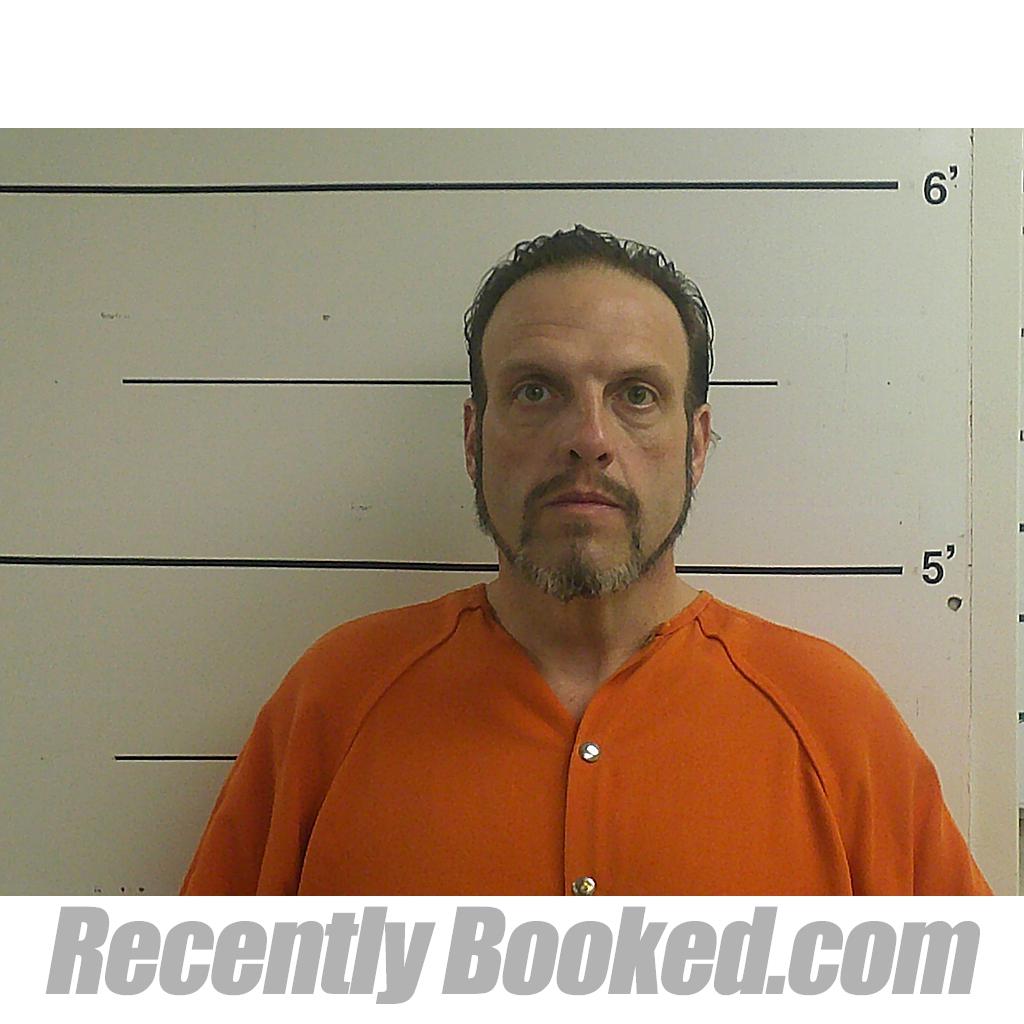 Recent Mugshot Image for CHRISTOPHER MICHAEL AKERS in Boyd County, Kentucky