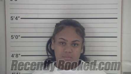 Recent Mugshot Image for SKYLAR RENEE GILBERT in Campbell County, Kentucky