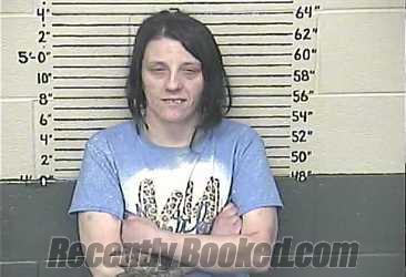 Recent Mugshot Image for LEANDRA GLOVER in Carter County, Kentucky