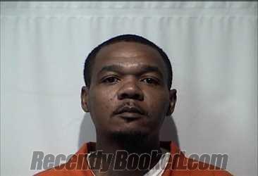 Recent Mugshot Image for DEONTA DEWAYNE JOHNSON in Christian County, Kentucky