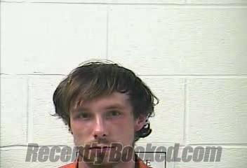 Recent Mugshot Image for DAMIAN MICHEAL ESTES in Daviess County, Kentucky
