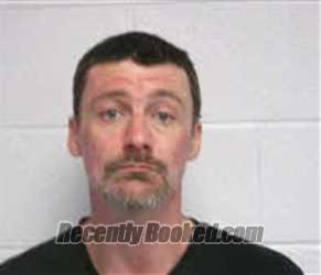 Recent Mugshot Image for MICHAEL JAMES CREWS in Macon County, North Carolina