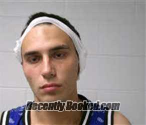 Recent Mugshot Image for JULIAN TRISTEN MACKENZI GARREN in Macon County, North Carolina