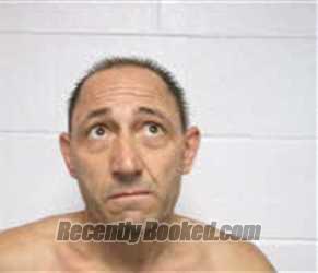 Recent Mugshot Image for SHAWN CHRISTOPHER ESTEY in Macon County, North Carolina