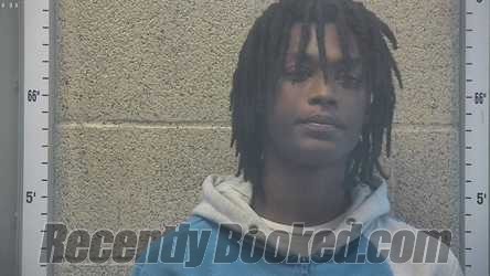 Recent Mugshot Image for RAYQWAN D HEADEN in Henderson County, Kentucky