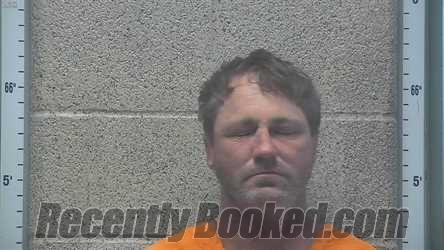 Recent Booking / Mugshot for TIMOTHY AARON GUNN in Henderson County