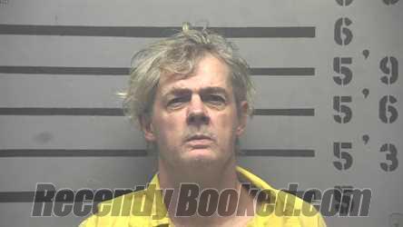 Recent Mugshot Image for MICHAEL ANTHONY DUTTON in Hopkins County, Kentucky