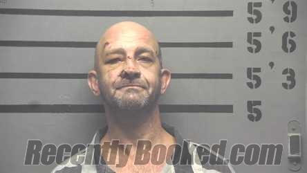 Recent Mugshot Image for CHRISTOPHER BRIAN GEARY in Hopkins County, Kentucky