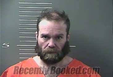 Recent Mugshot Image for CHARLES TRAVIS MADDIX in Johnson County, Kentucky