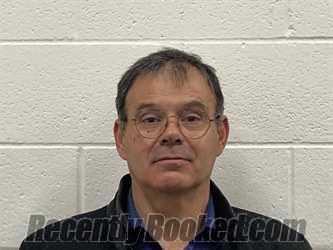 Recent Mugshot Image for JULIO NMI LOPEZ in Kenton County, Kentucky