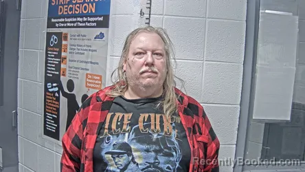 Recent Mugshot Image for JAMES ROBERT LYNAM in Letcher County, Kentucky