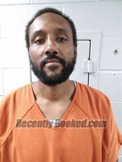 Recent Mugshot Image for KIYAM SANTO in Logan County, Kentucky