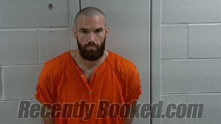 Recent Mugshot Image for RAYMOND THOMAS in Logan County, Kentucky