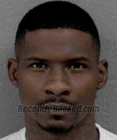 Recent Mugshot Image for QUENTIN LAWRENCE TOBBIE in Mecklenburg County, North Carolina