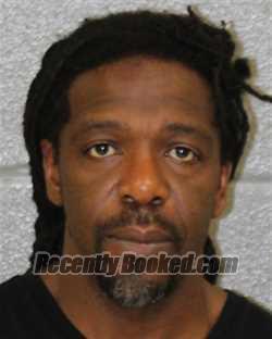 Recent Booking / Mugshot for JAMAL DE SHANNON DADE in Mecklenburg