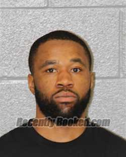 Recent Mugshot Image for JAMES CHARLES-CUR MUCKLE in Mecklenburg County, North Carolina