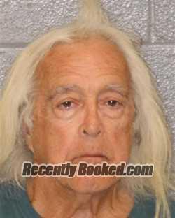 Recent Booking / Mugshot for FRED WOODROW MAUNEY in Mecklenburg County ...