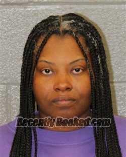 YAKESHIA JONQUAEL JAYCOX Arrest Record & Booking Info – Mecklenburg