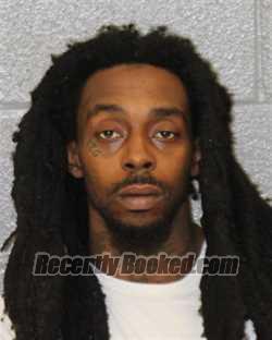 Recent Booking / Mugshot for TOY SHEMELLE JOHNSON in Mecklenburg County