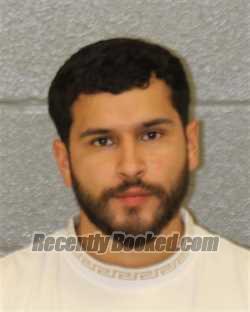 Recent Booking / Mugshot for ALVARO ANDRES INTRIAGO in Mecklenburg